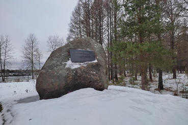 В лесопарке им. Петра Антипова стало чище, красивее и безопаснее